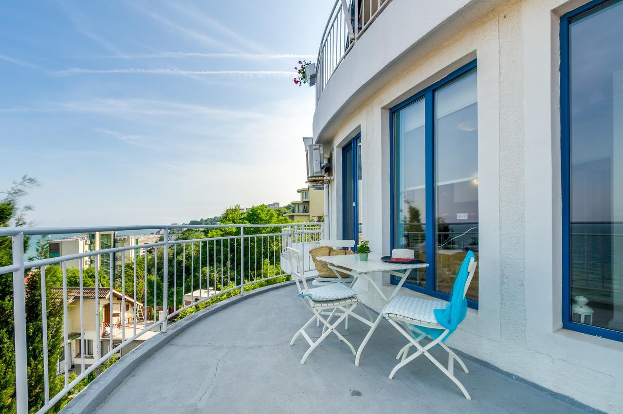 Villa White Dove Golden Sands Bagian luar foto