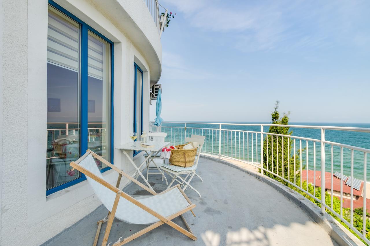 Villa White Dove Golden Sands Bagian luar foto