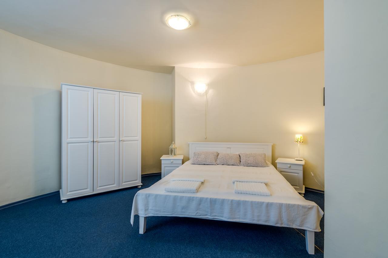 Villa White Dove Golden Sands Bagian luar foto