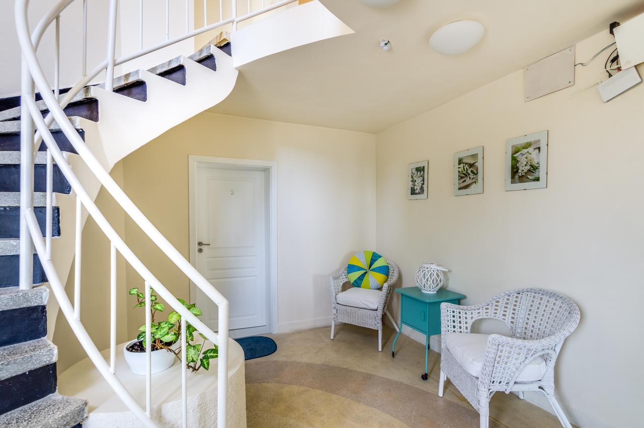 Villa White Dove Golden Sands Bagian luar foto